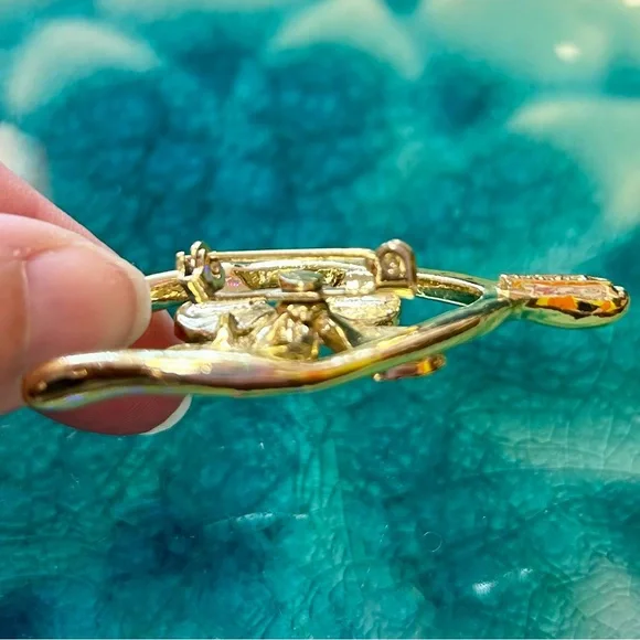 Vintage Wishbone Four Lead Clover Brooch signed Gerry’S - Picture 5 of 7